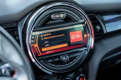 MINI Cabrio Cooper JCW — Cabriolet sportif 231 ch, garantie 24 mois — Thumbnail 15