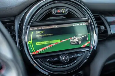 MINI Cabrio Cooper JCW — Cabriolet sportif 231 ch, garantie 24 mois — Thumbnail 24