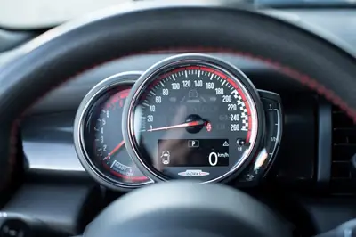 MINI Cabrio Cooper JCW — Cabriolet sportif 231 ch, garantie 24 mois — Thumbnail 22