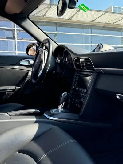 Porsche 911 Carrera 4S PDK — Coupé sportif all-wheel drive, historique complet Porsche — Miniatur 9