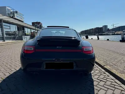 Porsche 911 Carrera 4S PDK — Coupé sportif all-wheel drive, historique complet Porsche — Miniatur 11