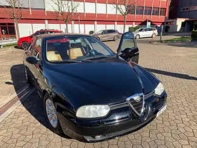 Alfa Romeo 156 2.5 V6 24V — Berline italienne élégante, moteur noble 192 ch — arrière