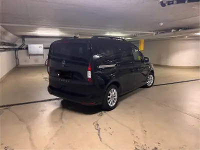 VW Caddy 2.0 TDI Liberty DSG — Utilitaire familial diesel efficace, 63'000 km — side view