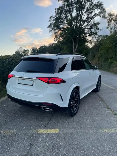 Mercedes-Benz GLE 400 d 4Matic AMG Line — SUV premium diesel, 108'000 km, sans accident — interior