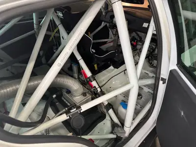 VW Golf TCR Rennwagen — Bolide compact 350 ch, seulement 7500 km — Detail