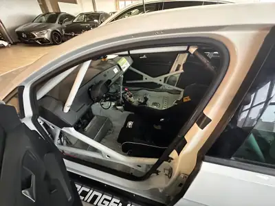 VW Golf TCR Rennwagen — Bolide compact 350 ch, seulement 7500 km — Armaturenbrett