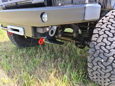 Land Rover Defender 110 2.2 TD4 — L'aventurier robuste, moteur diesel fiable — Miniatura 22