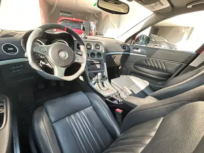 Alfa Romeo 159 — Berline sportive 260 ch, sans sinistre, teinte Bordeaux exclusive — vista posteriore