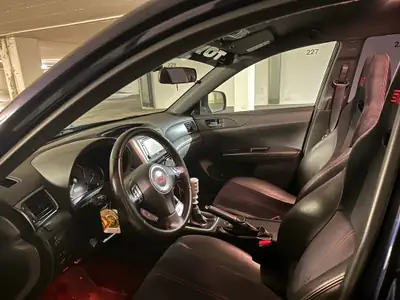 Subaru WRX STI Sport 2.5 Turbo 4WD — Performance japonaise, moteur révisé — détail
