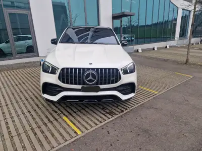 Mercedes-Benz GLE 53 AMG Coupé — Performance 435 ch, Hybride mild, Très basse kilométrage — arrière