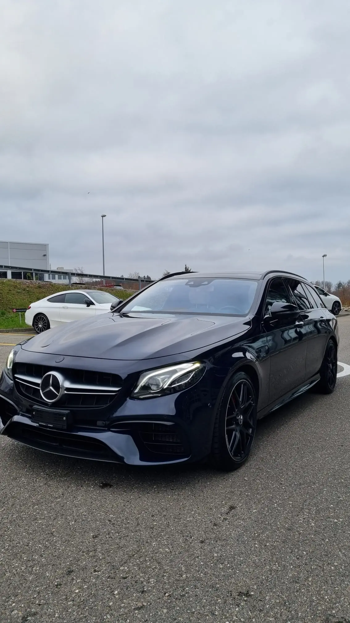 Mercedes-Benz E 63 AMG S 4Matic — Break haute performance, 612 ch, 147'000 km — Außenansicht