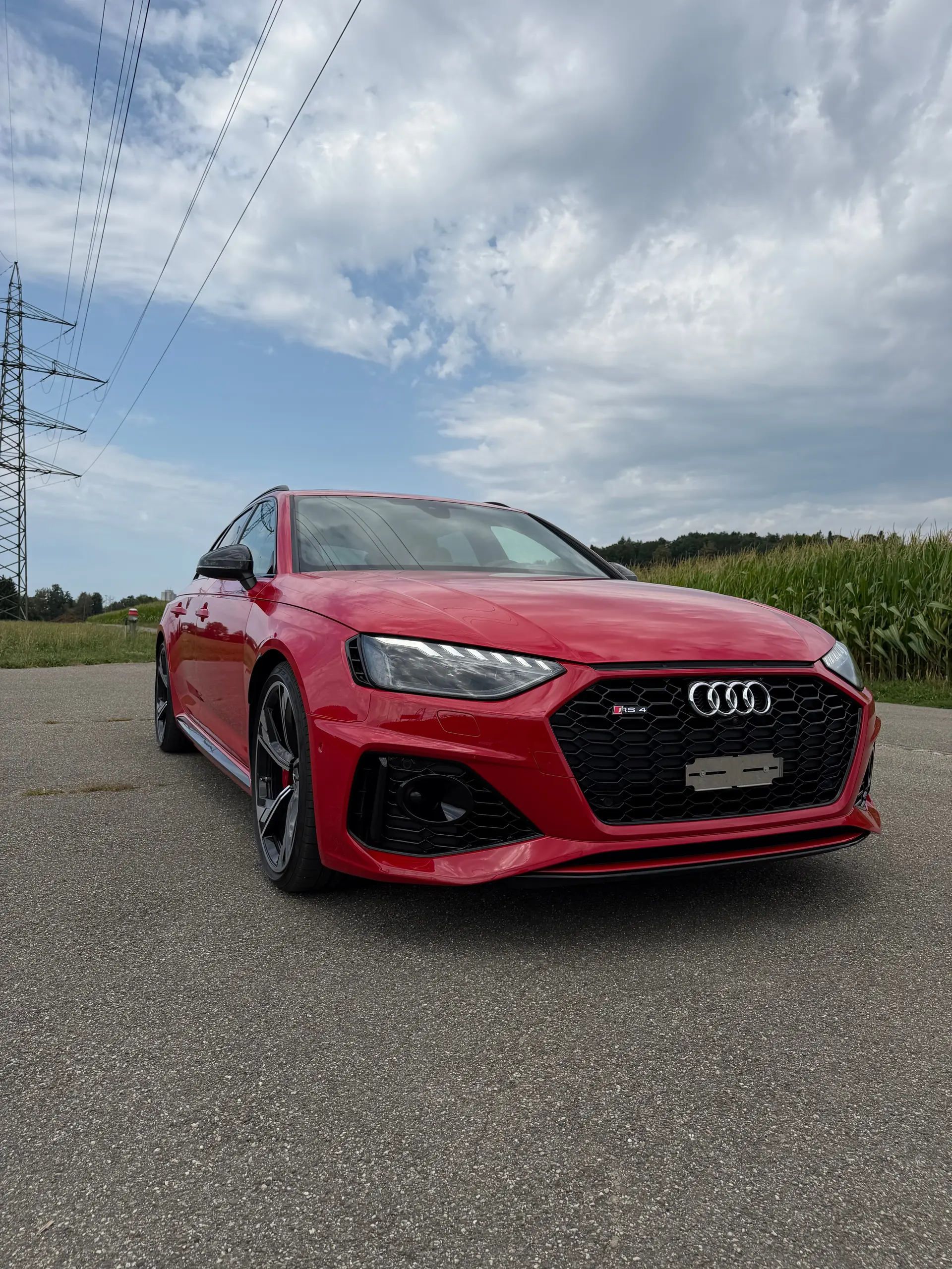 Audi RS4 Avant quattro — Break sportif 450 ch, faible kilométrage