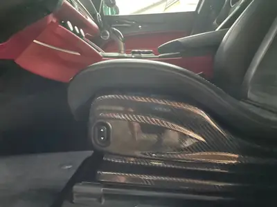 Alfa Romeo Stelvio Quadrifoglio V6 510 ch — Série spéciale N-Ring, rare et prestigieuse — Miniatura 11