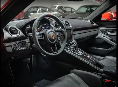 Porsche 718 Cayman GT4 PDK — Coupé sportif 420 ch, très faible kilométrage — Detail
