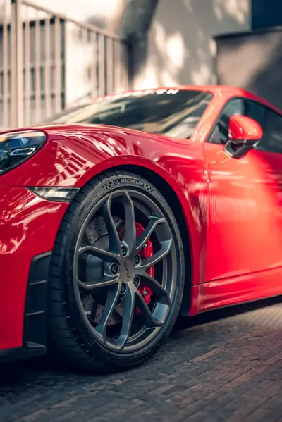Porsche 718 Cayman GT4 PDK — Coupé sportif 420 ch, très faible kilométrage — Innenraum