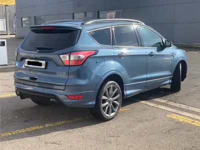 Ford Kuga 2.0 TDCi ST-Line 4WD — SUV diesel robuste, 80'000 km, tout-terrain assuré — rear view