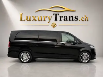 Mercedes-Benz V 300 d Avantgarde — Monospace premium 7 places, diesel efficient — vue extérieure