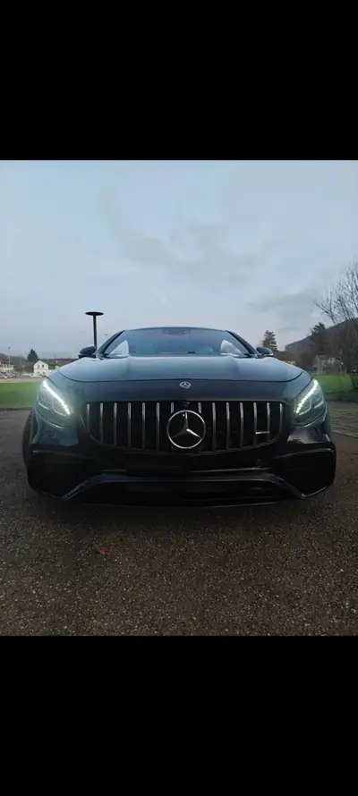 Mercedes-Benz S 63 AMG 4Matic Brabus — Coupé sportif haute performance, 585 ch — vista posteriore