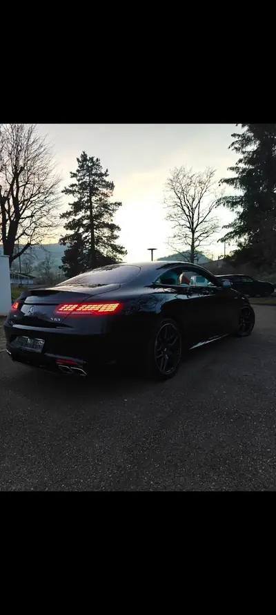 Mercedes-Benz S 63 AMG 4Matic Brabus — Coupé sportif haute performance, 585 ch — interni