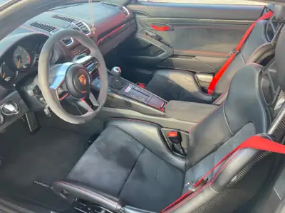 Porsche 718 Cayman GT4 — Coupé sportif manuel, 385 ch et 35'000 km seulement — Miniatura 7