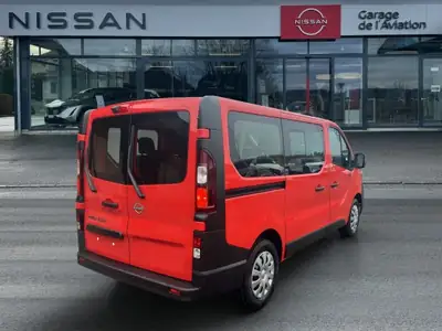 Nissan Primastar DCT 170 — Utilitaire premium 9 places, moteur diesel performant — Armaturenbrett