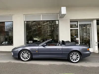 Aston Martin DB7 Vantage Volante 2002 — Cabriolet britannique iconique, 52'000 km — Armaturenbrett