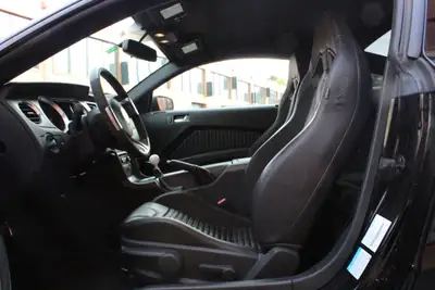 Ford Mustang Shelby GT500 — 660 ch, Recaro, état neuf et première main — Miniature 18
