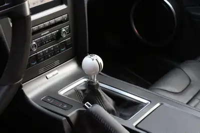 Ford Mustang Shelby GT500 — 660 ch, Recaro, état neuf et première main — Miniature 28