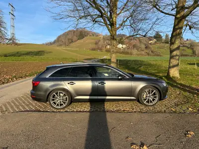 Audi A4 Avant 3.0 TDI Sport Quattro — Break premium diesel, moteur neuf usine — Armaturenbrett
