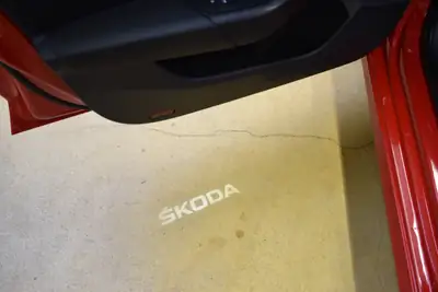 Skoda Octavia Combi 1.5 TSI mHEV — Hybride mild, 57'000 km, première main — Miniature 30