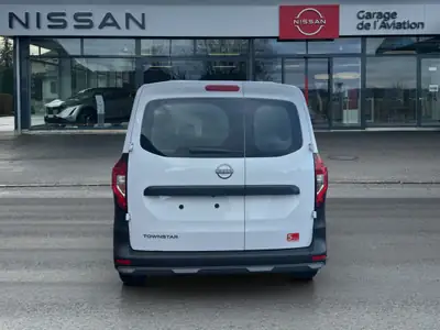 Nissan Townstar 1.3 L1 N-Connect — Utilitaire compact neuf, moteur essence fiable — vista posteriore