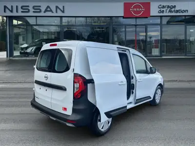 Nissan Townstar 1.3 L1 N-Connect — Utilitaire compact neuf, moteur essence fiable — interni