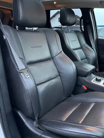 Jeep Grand Cherokee 3.0 CRD Summit — SUV premium diesel, 128 000 km, sans sinistre — Miniatur 8