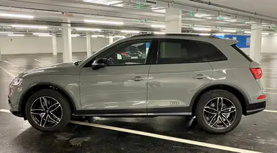 Audi SQ5 3.0 TFSI quattro — SUV sportif 354 ch, quatre roues motrices, 163'000 km — side view