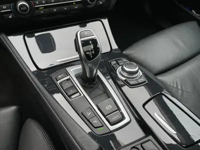 BMW 535i xDrive Steptronic — Berline de prestige, moteur 306 ch, transmission intégrale — Miniatur 7
