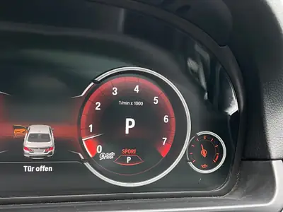 BMW 535i xDrive Steptronic — Berline de prestige, moteur 306 ch, transmission intégrale — Miniatur 10