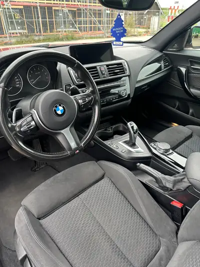 BMW M240i xDrive Steptronic — Coupé sportif 340 ch, transmission intégrale — intérieur