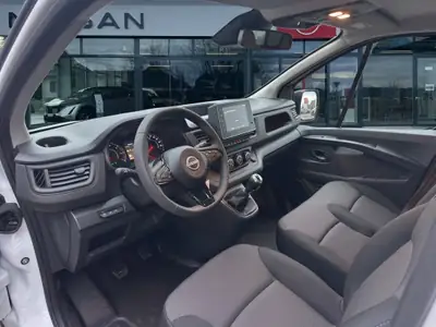 Nissan Primastar 130 — Utilitaire fiable, moteur diesel économique, 10 km seulement — Miniatur 8