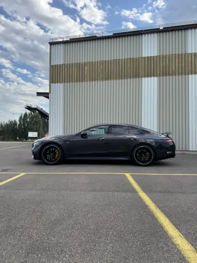Mercedes-AMG GT 43 4Matic+ — Coupé sportif Facelift 2024, 390 ch et 22 000 km — détail