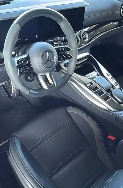 Mercedes-AMG GT 43 4Matic+ — Coupé sportif Facelift 2024, 390 ch et 22 000 km — Miniature 16