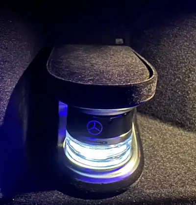 Mercedes-AMG GT 43 4Matic+ — Coupé sportif Facelift 2024, 390 ch et 22 000 km — Miniature 25