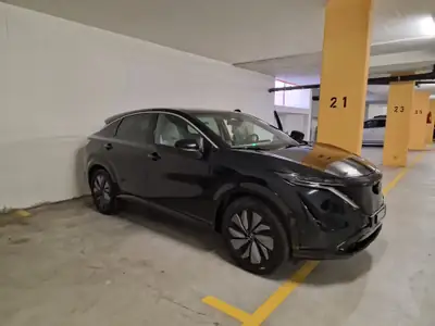 Nissan Ariya Evolve Diamond 87kWh — SUV électrique 600 km d'autonomie, faible kilométrage — cruscotto