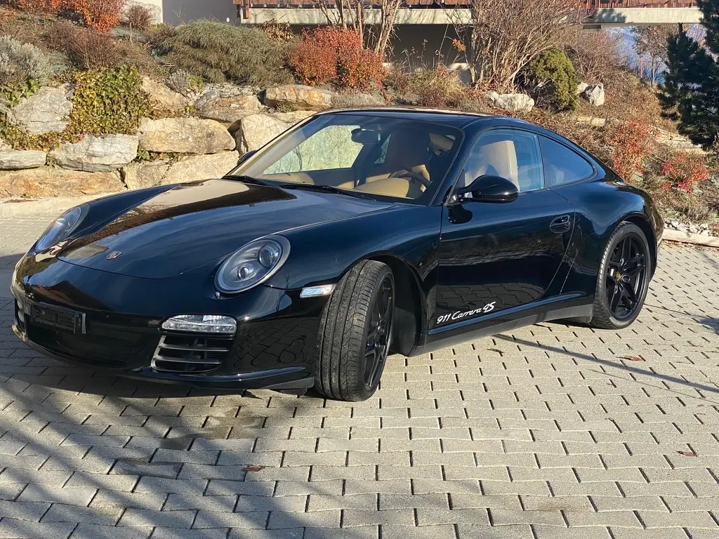 Porsche 911 Carrera 4S PDK — Coupé sportif 385 ch, traction intégrale, faible kilométrage