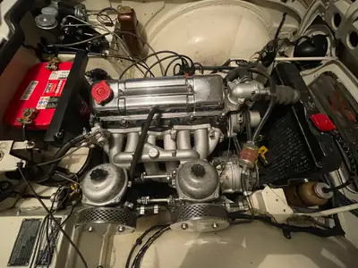Triumph TR4A IRS 1966 — Cabriolet britannique de légende, expertisée vétéran avec overdrive — détail