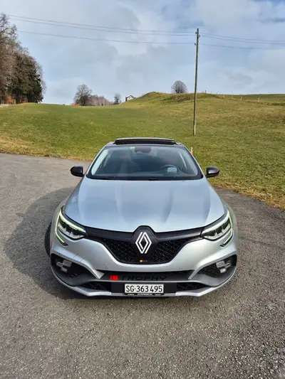Renault Mégane R.S. 300 EDC — Sportive haute performance, 100'000 km seulement — exterior view
