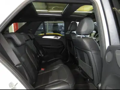 Mercedes-Benz GLE 450 AMG 4Matic — SUV premium 367 ch, design intemporel — Miniatura 11
