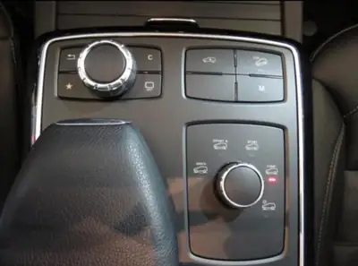 Mercedes-Benz GLE 450 AMG 4Matic — SUV premium 367 ch, design intemporel — Miniatura 14