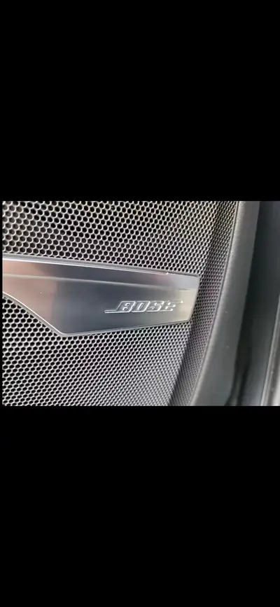 Audi SQ7 — SUV 7 places haute performance, 435 ch diesel, kilométrage modéré — Miniatura 22