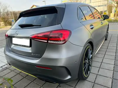 Mercedes-Benz Classe A 220 AMG 4Matic — Berline dynamique, intégrale performante — cruscotto