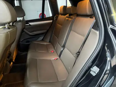 BMW X3 xDrive 35d — SUV premium diesel, 313 ch et consommation maîtrisée — Miniature 9
